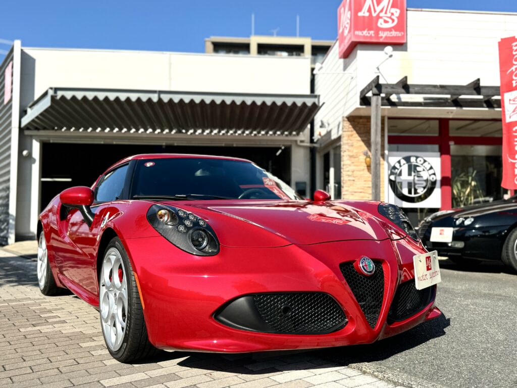 Alfa Romeo 4C スポーツパッケージ